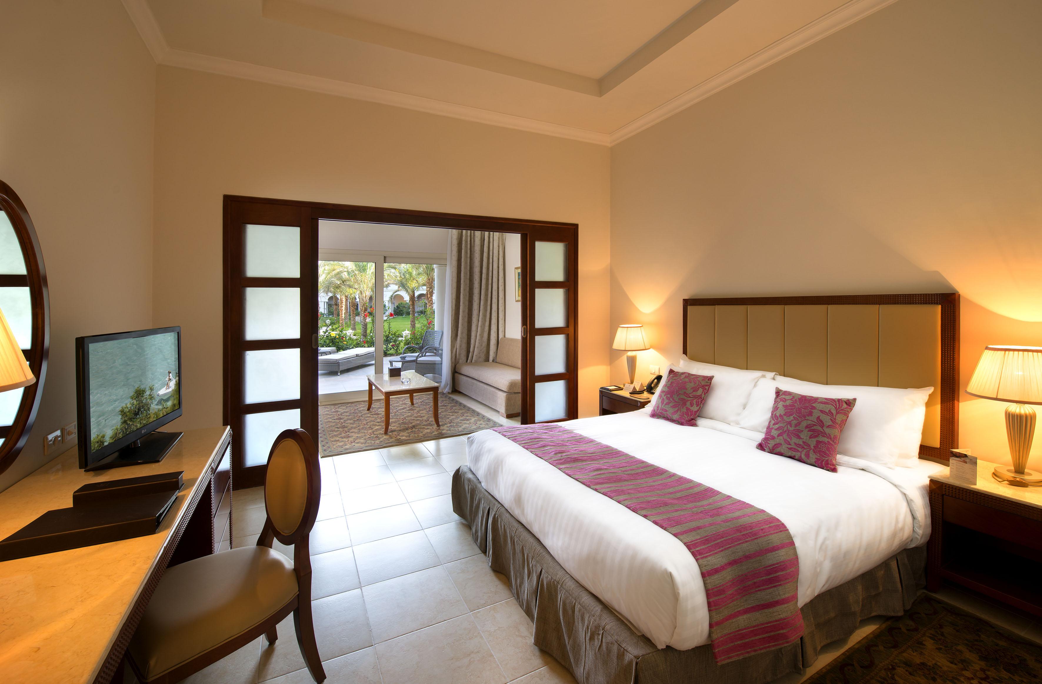 Baron Palace Sahl Hasheesh Hurghada Esterno foto Deluxe Room